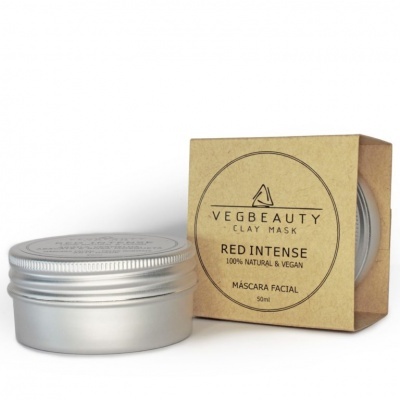 Máscara facial VegBeauty Clay Mask Red Intense em embalagem prateada e caixa de cartão castanho