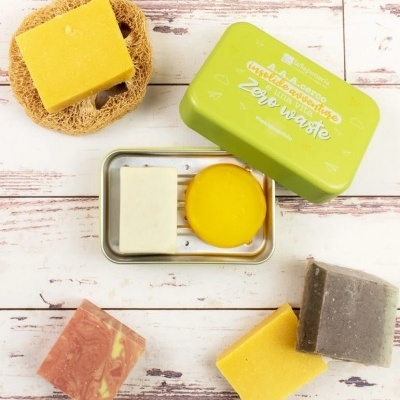 Caixa de transporte em alumínio reciclado - La Saponaria