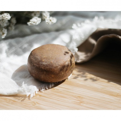 CHAMPÔ SÓLIDO MIND THE TRASH – CABELOS ENCARACOLADOS