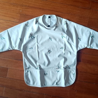 Babete de artes plásticas/BLW Olive