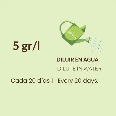 Instruções de diluição para um produto, 5 gramas por litro, diluir em água a cada 20 dias.