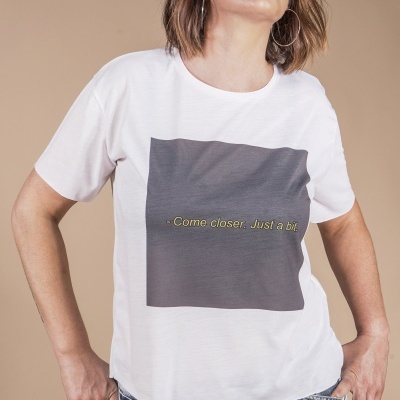 T-shirt Closer