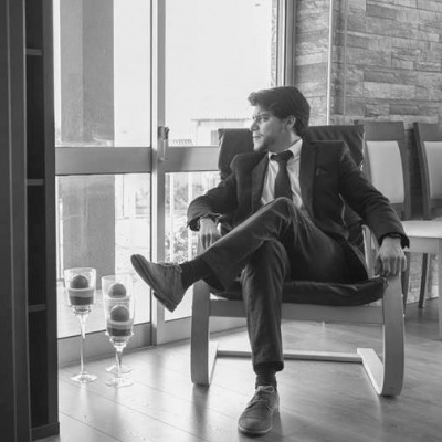 Capa Negra de Saudade