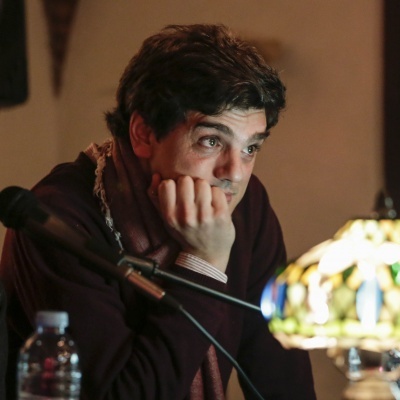 Uma Biblioteca contra o Inferno