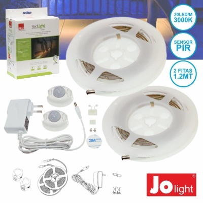 Conjunto de iluminação LED Jo light com 2 fitas LED, sensores PIR, adaptador e acessórios em fundo claro