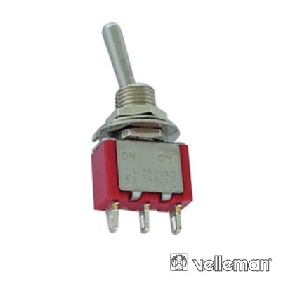 Interruptor de alavanca vermelho e metal prateado com três terminais