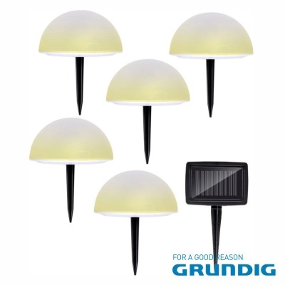 Cinco luzes solares para jardim com cúpulas bege e picas pretas e um painel solar preto Grundig