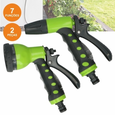 Conjunto de duas pistolas de rega verdes e pretas com ajuste de funções, sobre fundo branco com textos laranja