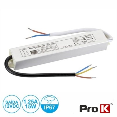Transformador LED branco com cabos e etiquetas, símbolos técnicos e marca Pro K