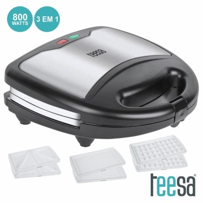 Sanduicheira elétrica preta com três placas de cozimento