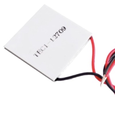 REFRIGERADOR TERMOELÉCTRICO DE PELTIER 9A 15.2V 67ºC