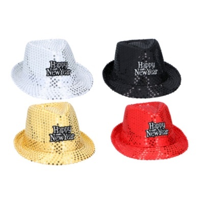 quatro chapéus coloridos com lantejoulas e dizeres 