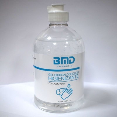 Frasco de gel hidroalcoólico BMD de 500 ml com tampa pump
