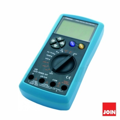 Multímetro digital de teste de tensão com painel preto e corpo azul