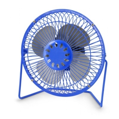 Ventoinha portátil azul com pás cinzentas e suporte metálico