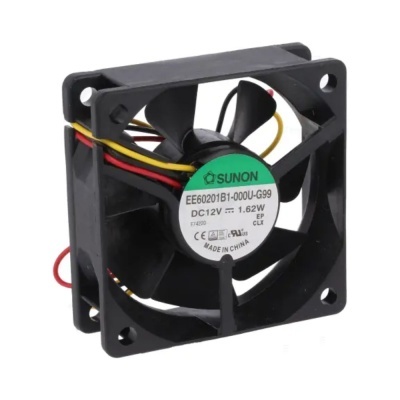 Ventoinha de arrefecimento preta Sunon com etiqueta branca e verde no centro