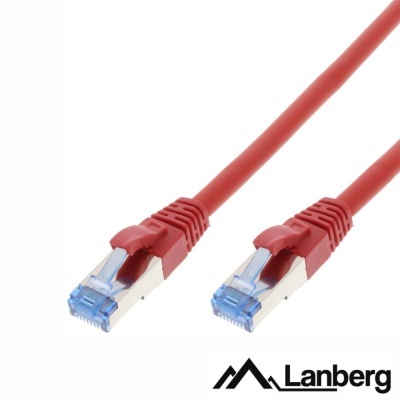 Cabo de rede LAN vermelho com conectores RJ45 e proteção de plástico