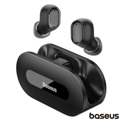 Auscultadores sem fios Baseus pretos com estojo de carregamento.