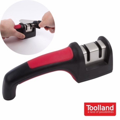 Afiador de facas preto e vermelho com duas ranhuras metálicas