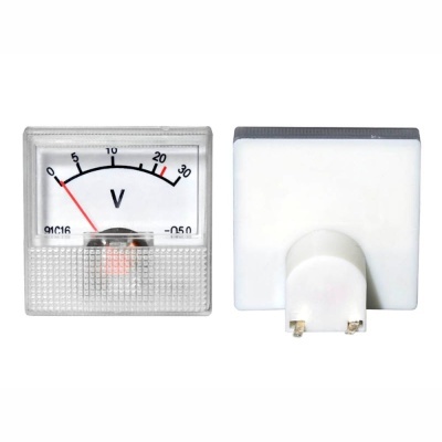 Voltímetro analógico com escala 0-30 volts, corpo branco e mostrador transparente