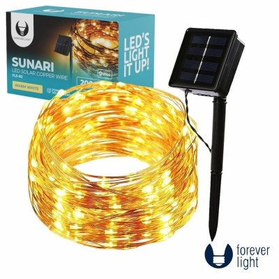 Corda de luz LED solar com painel solar preto e embalagem azul e branca