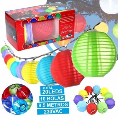 Cordão de luzes com 10 bolas coloridas em papel e embalagem vermelha com janela