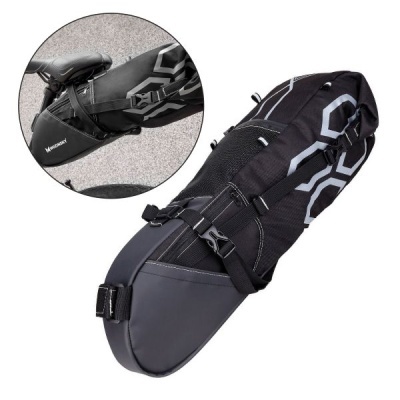 Bolsa para bicicleta preta com detalhes cinzentos e branco, fechos e alças ajustáveis, com logótipo 'Wateroute'