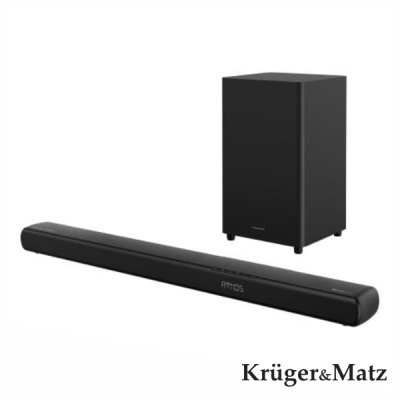 Soundbar preta e subwoofer preto em fundo branco com marca Krüger&Matz