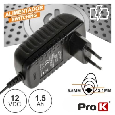 Alimentador Switching preto com ficha de 2 pinos e cabo com texto 12 VDC 1.5 Ah e logotipo Pro K