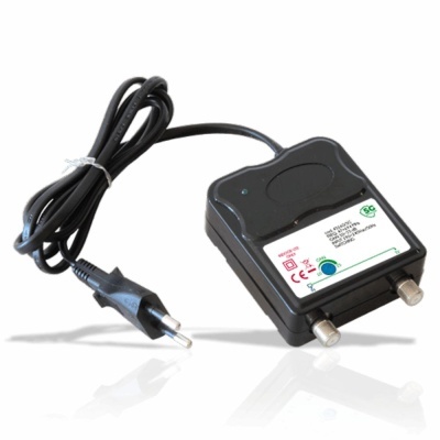 Adaptador ou transmissor TV preto com cabo e etiqueta branca