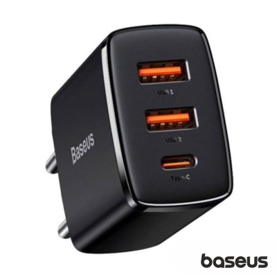 Alimentador Comutado 2 USB-A  1 USB-C PD 30W Preto BASEUS
