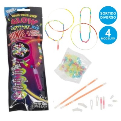 Kit para fazer jóias com contas coloridas e acessórios em embalagem de saco plástico