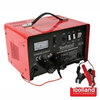 Carregador de bateria Toolland AC30 vermelho com manómetro e garras isoladas