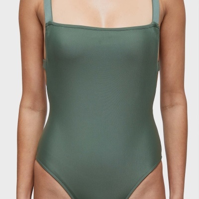 Maio reto costas cruzadas