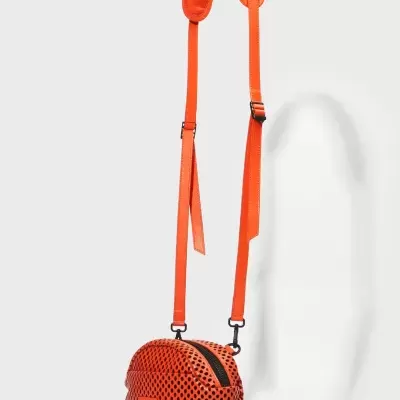 Mini Trekking Couro Microfuros Osklen