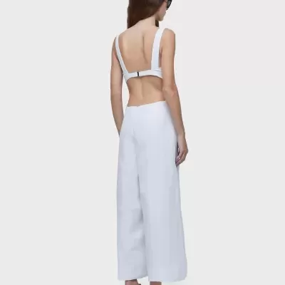 Macacão recortes bojo