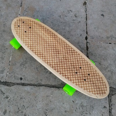 Skateboard Chees Patern