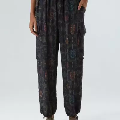 Calça Bolsos Semente Dark Osklen