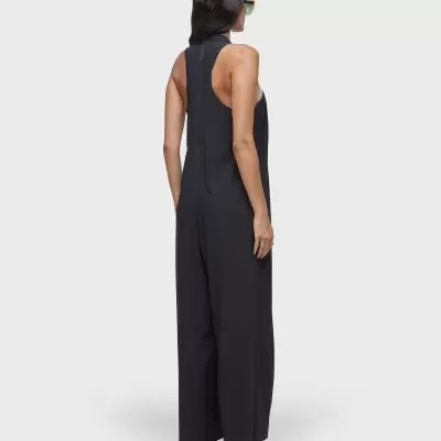 Macacão superlight gola raglan