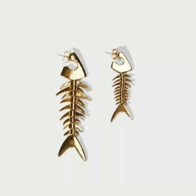 Brinco pirarucu dourado