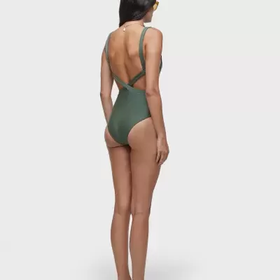 Maio reto costas cruzadas