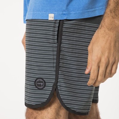 BERMUDAS / BOARDSHORTS MADE IN GUARDA