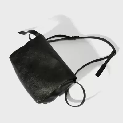 Small leather crossbody e-basics bag