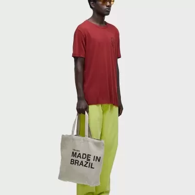 T-shirt Light Brasão White Edition Osklen