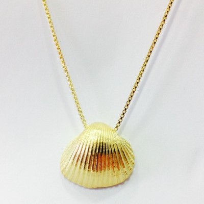 COLAR CONCHA E PÉROLA MÉDIO DOURADO