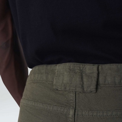 Bermuda Alfaiataria Flow Basic