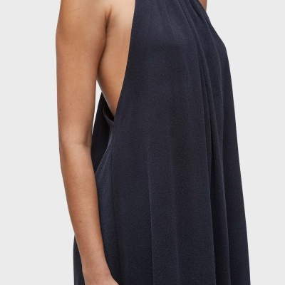 Vestido frente unica cordas