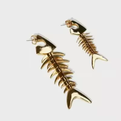 Brinco pirarucu dourado