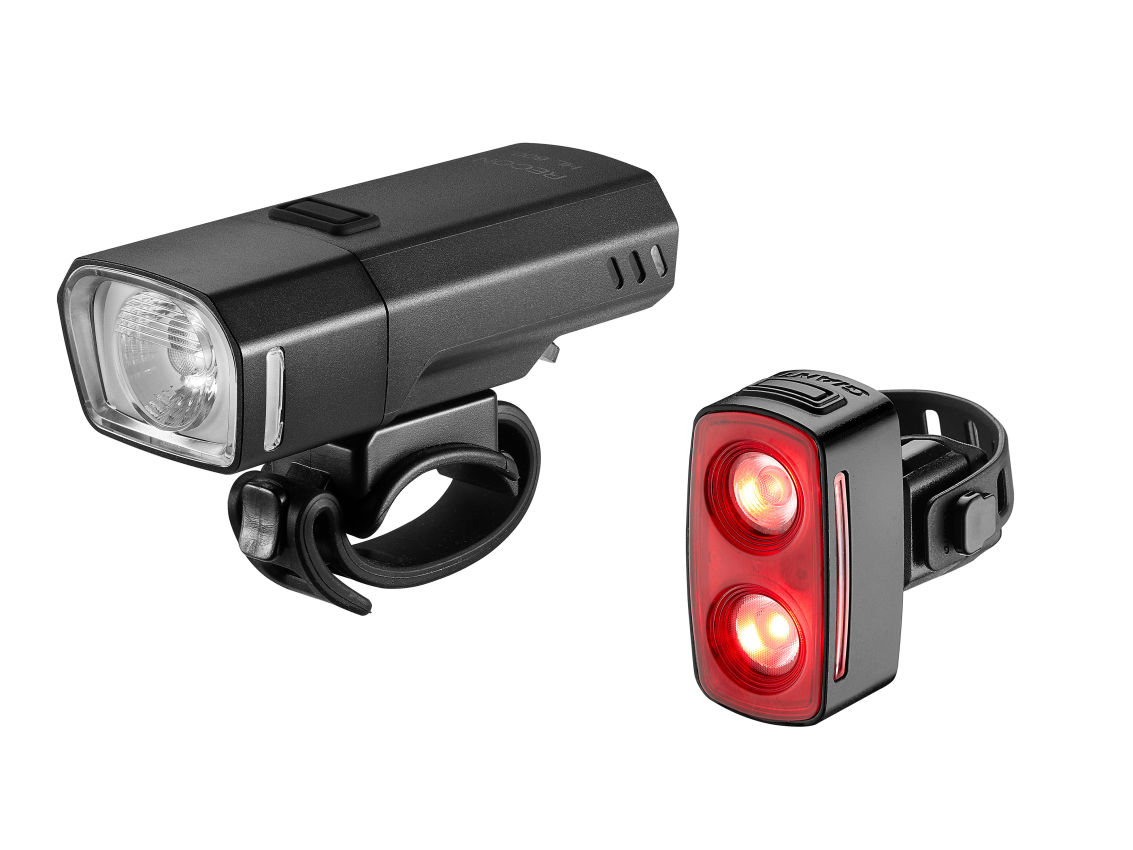 KIT LUZES GIANT RECON HL 600 TL 200 COMBO