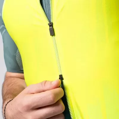 COLETE&#x20;GOBIK&#x20;PLUS&#x20;2.0&#x20;HOMEM&#x20;LIQUID&#x20;LIME